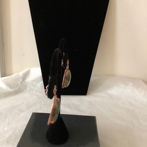 Dallas Prince Rose Gold SS Labradorite earrings - Picture 5 of 8